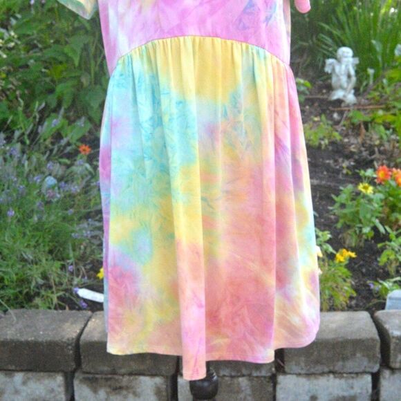 Haptics by Holly Harper Tie Dyed Short Sleeve Dress New - Picture 3 of 6